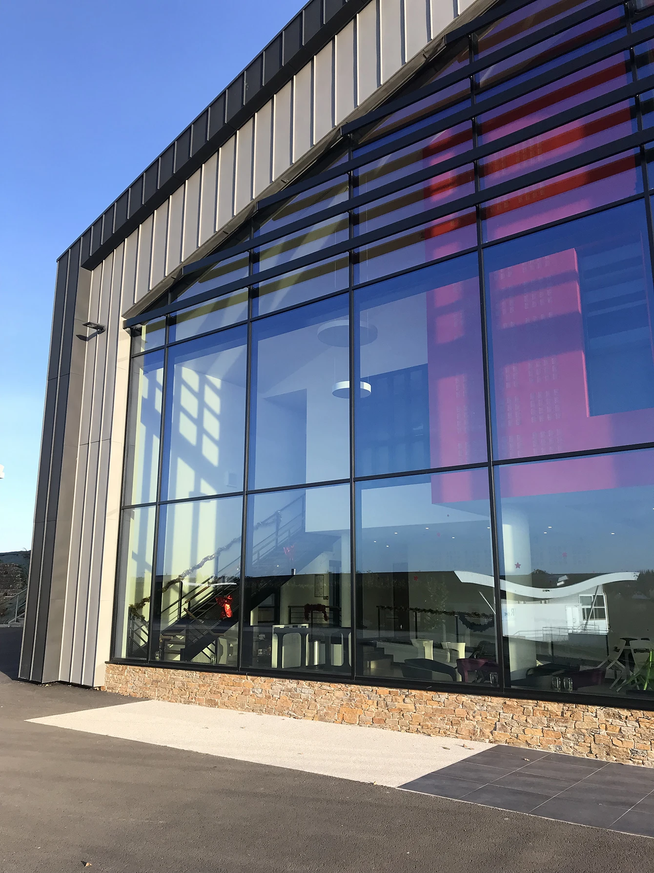 construction-internat-quarante-places-lycee-don-bosca-a-mayenne -hall-vitre