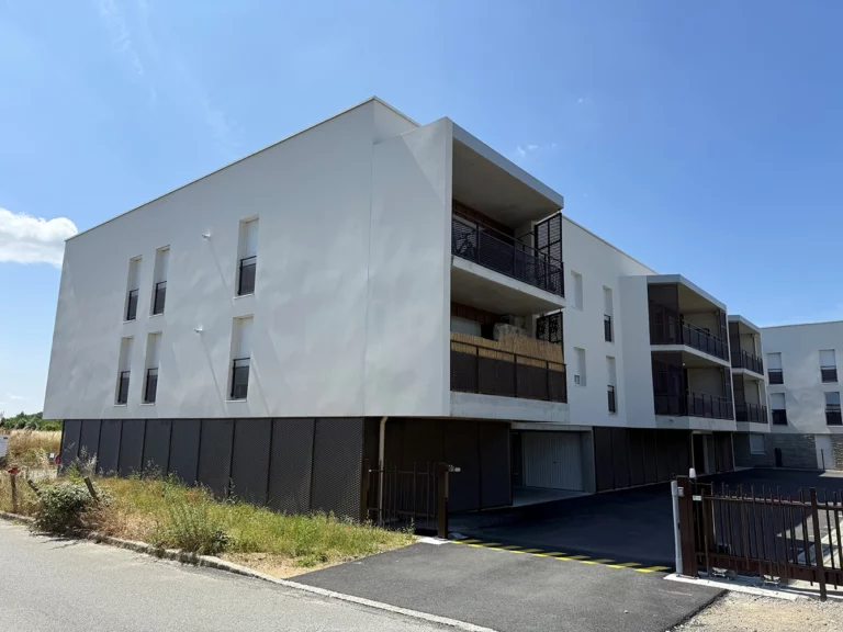 construction-vingt-cinq-logements-collectifs-a-ecouflant-deux-niveaux