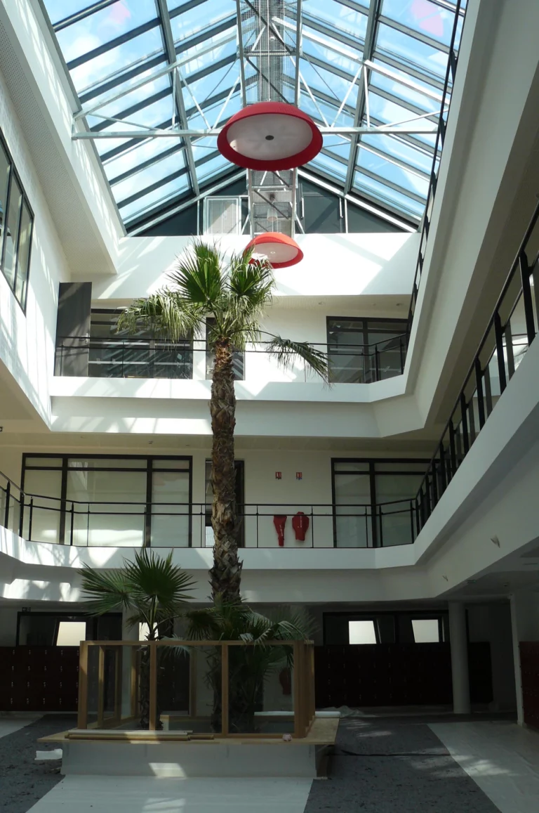 extension-lycee-classes-labo-anphi-a-laval -sous-verriere